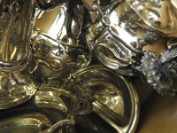 Lot 1371 - A collection of silver plated items