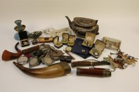 Lot 1074 - A quantity of miscellaneous bijouterie