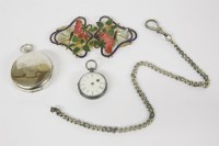 Lot 60 - A hard stone cameo of a soldier