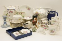Lot 289 - An Aynsley tea service