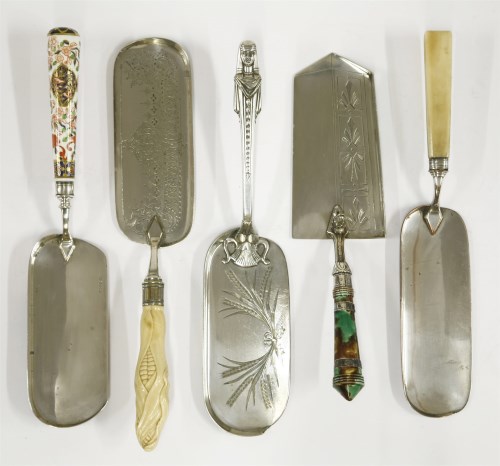 Lot 44 - A collection of eleven 18th/19th century old sheffield plate and silver -plated fish slices