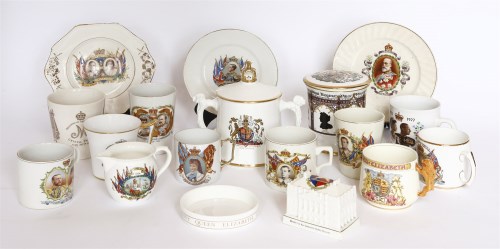 Lot 31 - Royal memorabilia
