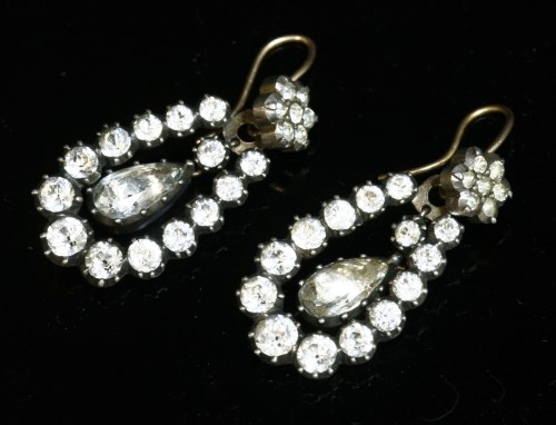 Lot 11 - A pair of Georgian black dot paste drop earrings