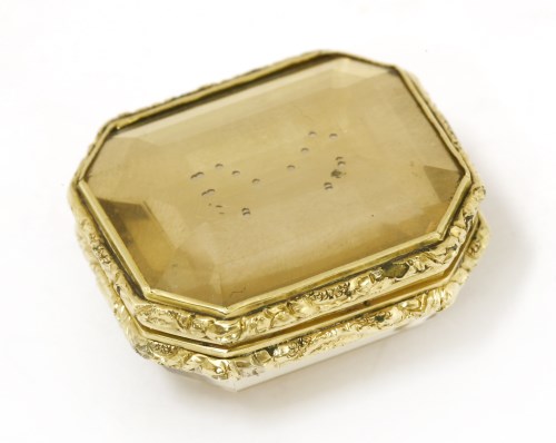 Lot 24 - A gold-cased citrine vinaigrette