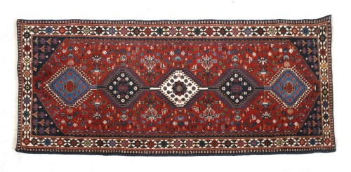 Lot 74 - A Yalemah runner