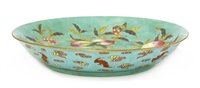 Lot 113 - A Chinese famille rose plate