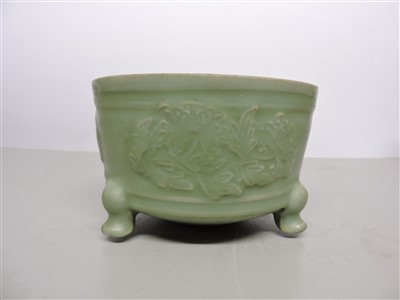 Lot 24 - A Chinese Longquan celadon censer