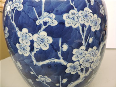 Lot 112 - A Chinese blue and white ginger jar