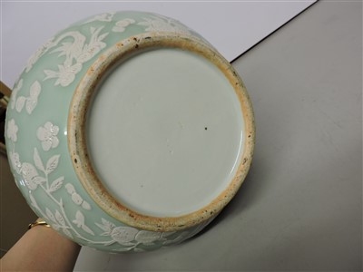 Lot 103 - A Chinese bottle vase