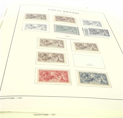 Lot 124 - A GB lighthouse hingeless padded album
