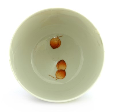 Lot 75 - A Chinese famille rose tea bowl