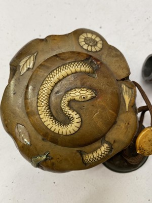 Lot 26 - Two Japanese smoking set, tonkotsu and kiseruzutsu