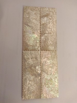 Lot 178 - A Chinese ivory gaming counter box