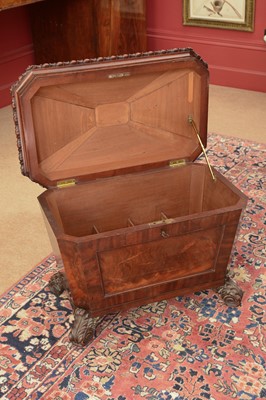 Lot 157 - A William IV mahogany wine cooler