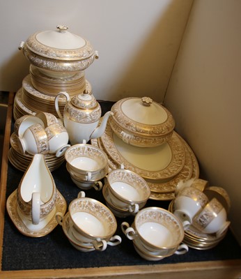 Lot 236 - A Wedgwood 'Gold Florentine' bone china dinner and coffee service