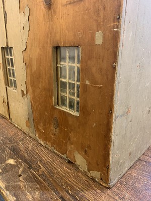 Lot 274 - A fine Regency doll's house