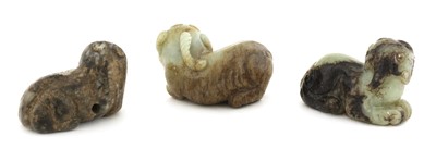 Lot 75 - A collection of Chinese jade carvings