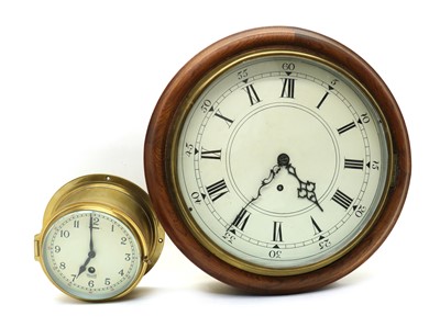 Lot 289 - An unsigned wall clock