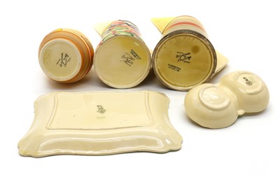 Lot 137 - A collection of Art Deco ceramics