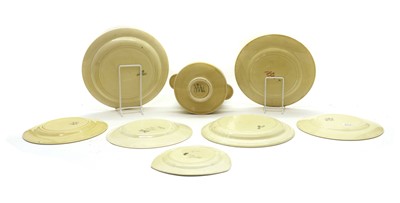 Lot 152 - A Clarice Cliff Odeon-shaped tureen