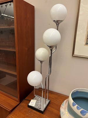 Lot 302 - A pair of Italian floor lamps