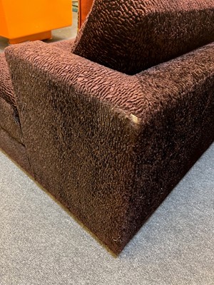 Lot 308 - A contemporary sofa