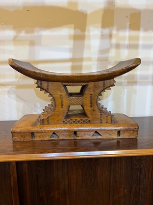 Lot 211 - An Ashanti stool