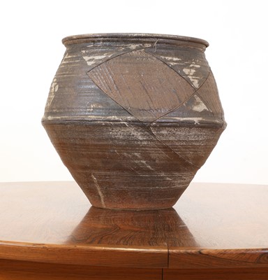 Lot 209 - A studio pottery stoneware pot