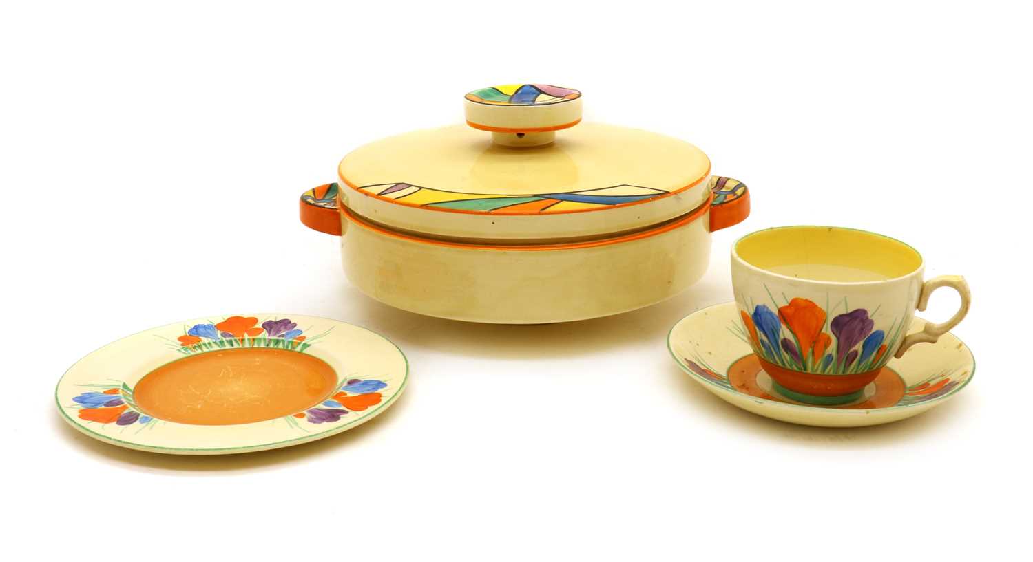 Lot 93 - A Clarice Cliff pottery tureen