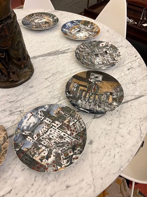 Lot 298 - Ten 'Città di Carte' (City of Cards) porcelain plates