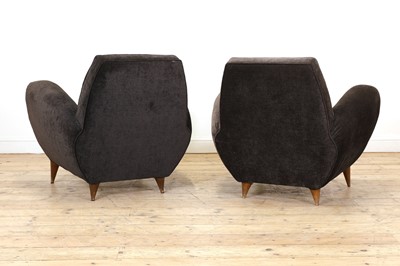 Lot 277 - A pair of French armchairs