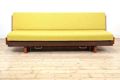 Lot 334 - A Danish model ‘GE-258’ teak daybed