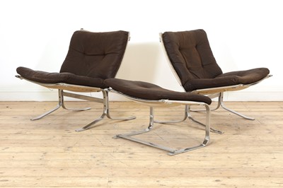Lot 260 - A pair of Westnofa chrome and leather loungers