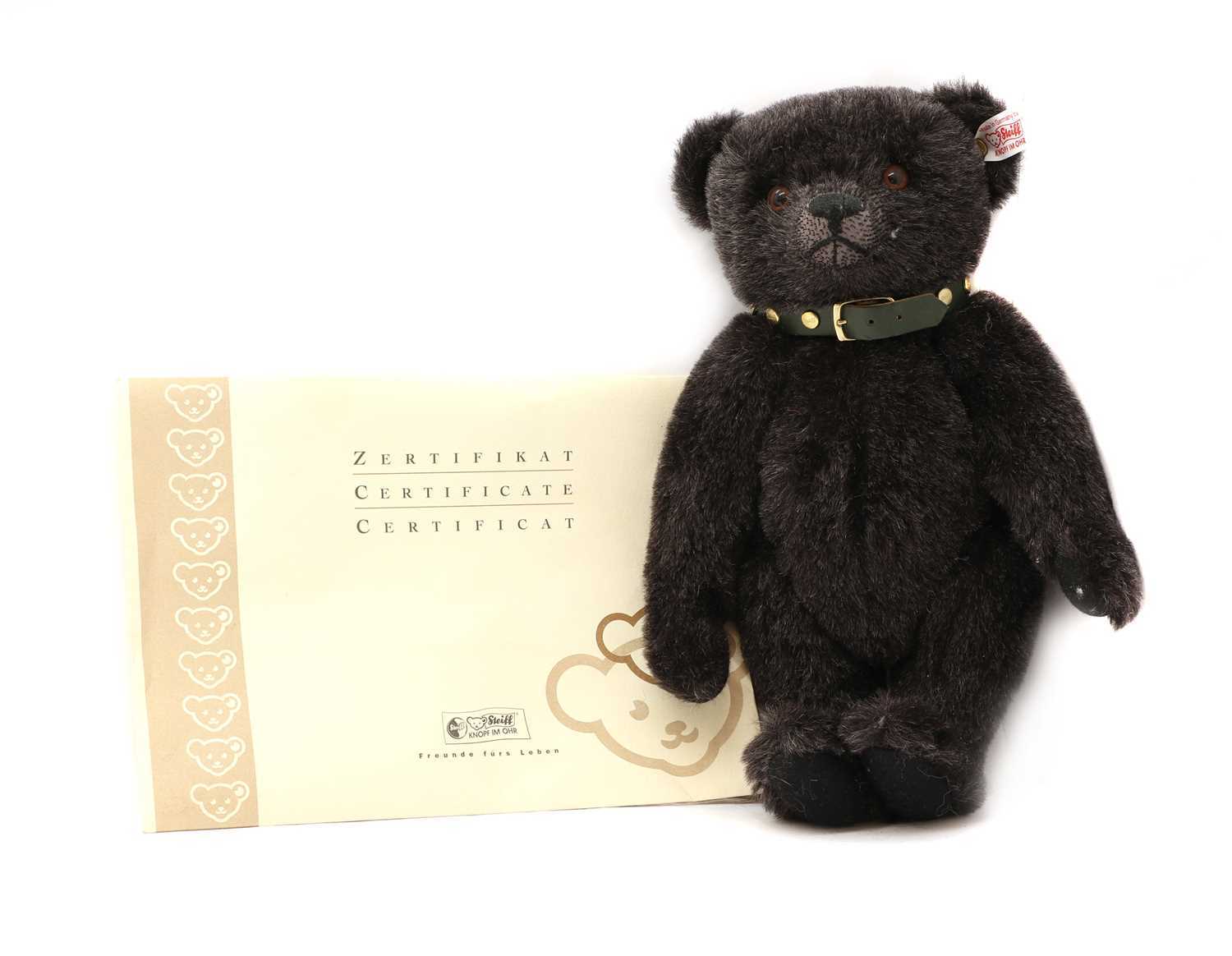 Lot 474 - A Steiff 'Jack, The Rare Alpaca Bear'