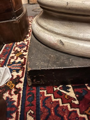 Lot 486 - A simulated porphyry scaglioli column