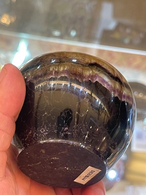 Lot 221 - A Derbyshire Blue John bowl