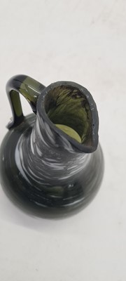 Lot 230 - A group of trailed glassware