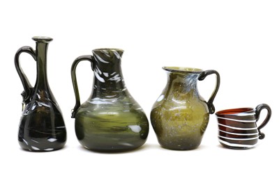 Lot 230 - A group of trailed glassware
