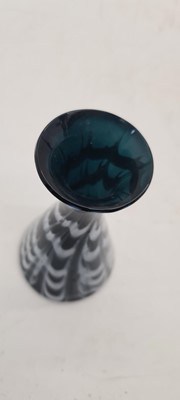 Lot 230 - A group of trailed glassware