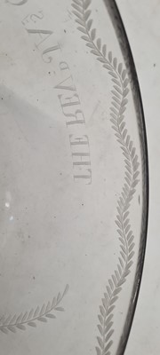 Lot 197 - An engraved glass bowl