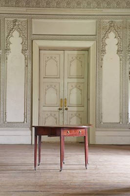 Lot 31 - ☘ A George III mahogany Pembroke table