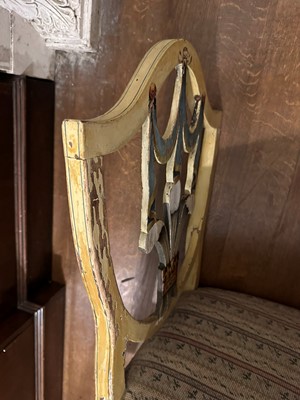 Lot 73 - ☘ A pair of Sheraton-style painted shield-back chairs