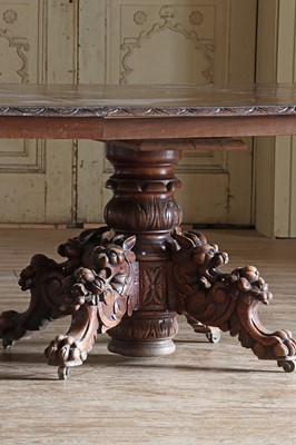 Lot 72 - ☘ An oak oval extending pedestal dining table