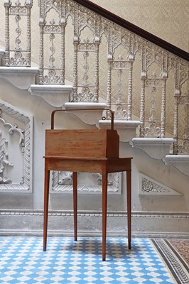 Lot 14 - A Regency satinwood bonheur-du-jour