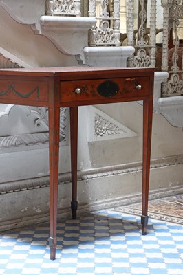 Lot 82 - ☘ A George III satinwood writing table