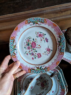 Lot 277 - ☘ An extensive famille rose dinner service