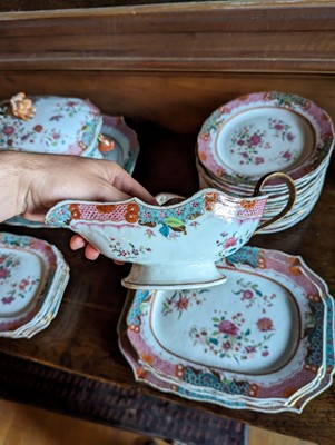 Lot 277 - ☘ An extensive famille rose dinner service