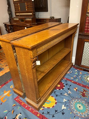 Lot 259 - A pair of George IV bird's-eye maple library bookcases