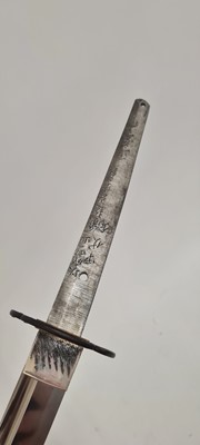 Lot 30 - A Japanese katana