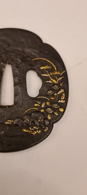 Lot 30 - A Japanese katana